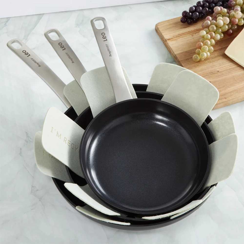 Leo Graphite Frying 3Pan Set 2 Leo Graphite Frying 3Pan Set 2