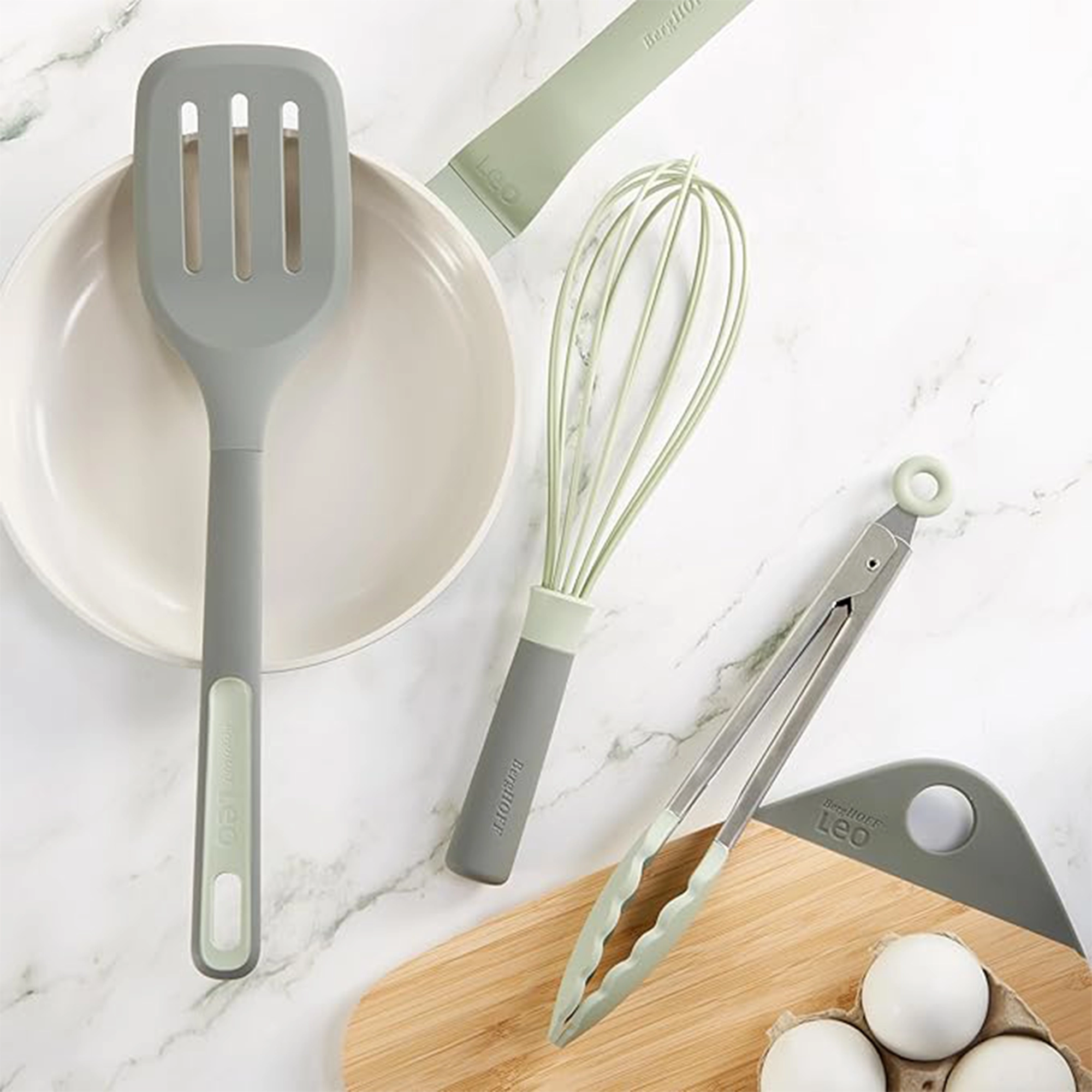 BergHOFF Balance Kitchen Utensil Set 15-piece light green recycled plastic UAE BergHOFF Balance Kitchen Utensil Set 15-piece light green recycled plastic UAE